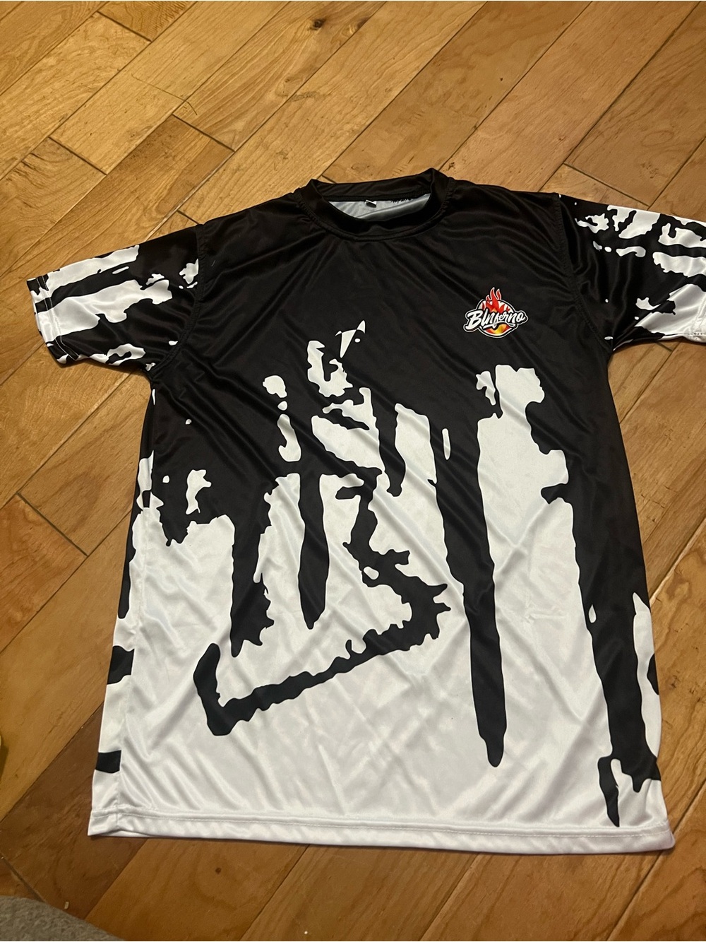Binferno Black & White Graphic Short Sleeve Athletic Men's Shirt